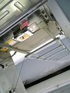 マンションのハッチ式避難はしご