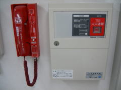 �΍Вʕ񑕒u�{�̂���ѓd�b�@